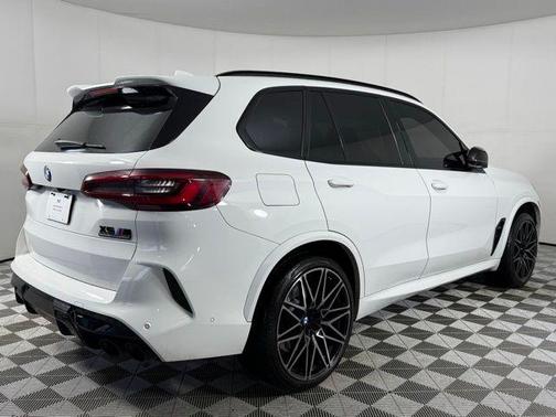 2022 BMW X5 M Base