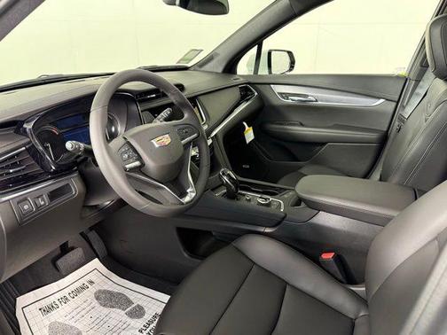 2025 Cadillac XT6 Luxury AWD