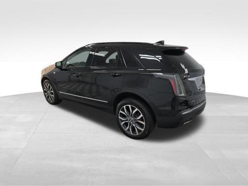 2022 Cadillac XT5 Sport