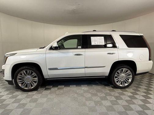 2017 Cadillac Escalade Premium Luxury