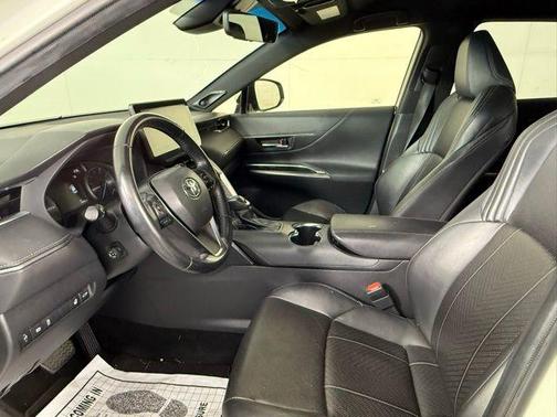 2021 Toyota Venza XLE