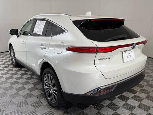 2021 Toyota Venza XLE