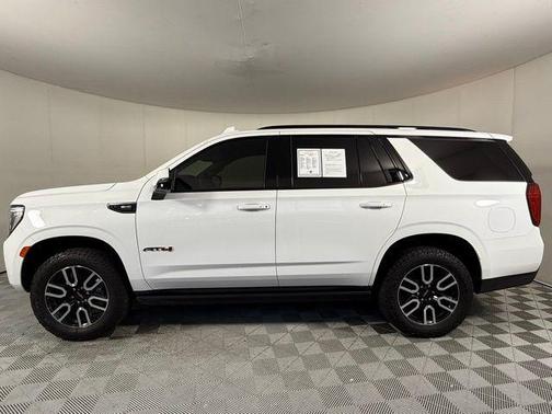 2021 GMC Yukon 4WD AT4