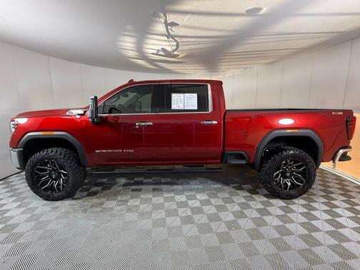 2025 GMC Sierra 2500 SLT