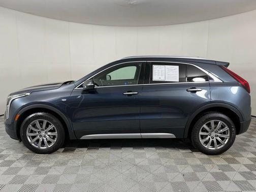2021 Cadillac XT4 Premium Luxury