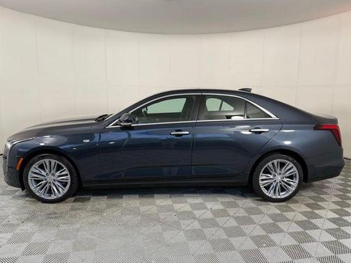 2025 Cadillac CT4 Premium Luxury RWD