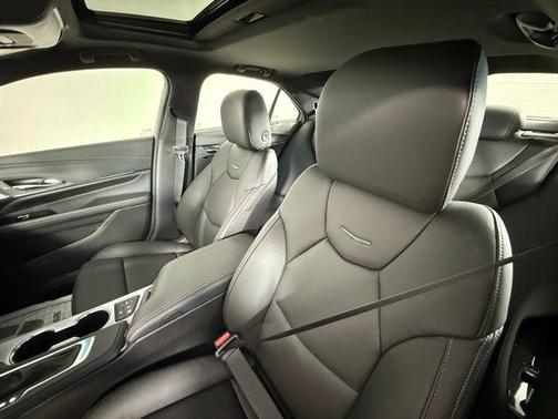 2025 Cadillac CT4 Premium Luxury RWD