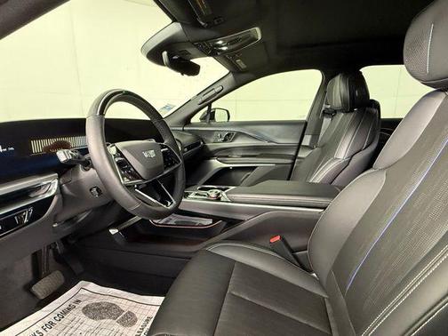 2024 Cadillac LYRIQ Sport w/1SK