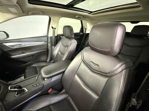 2019 Cadillac XT5 Premium Luxury