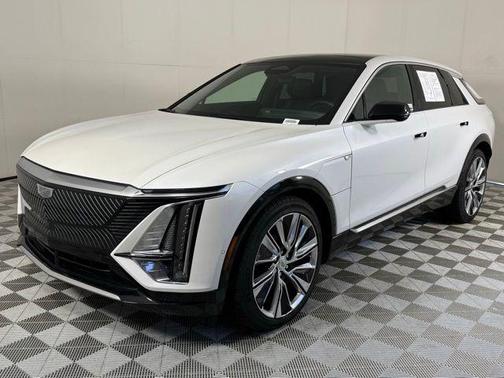 2024 Cadillac LYRIQ Luxury w/1SE