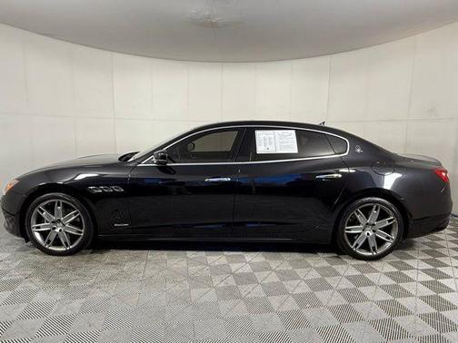 2017 Maserati Quattroporte S GranLusso