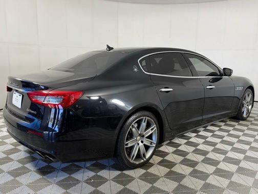2017 Maserati Quattroporte S GranLusso