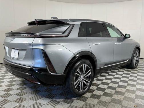 2025 Cadillac LYRIQ Luxury w/1SC