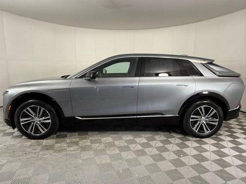 2025 Cadillac LYRIQ Luxury w/1SC