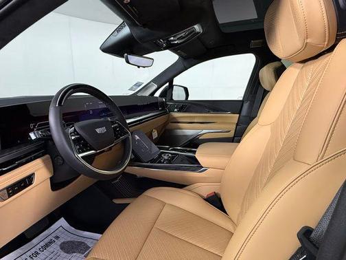 2025 Cadillac Escalade Luxury