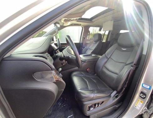 2017 Cadillac Escalade ESV Premium Luxury
