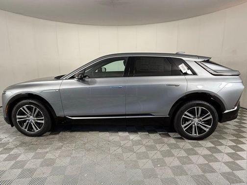 2025 Cadillac LYRIQ Luxury w/1SC