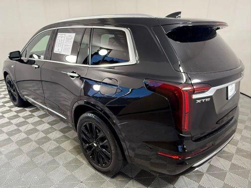 2023 Cadillac XT6 Premium Luxury FWD