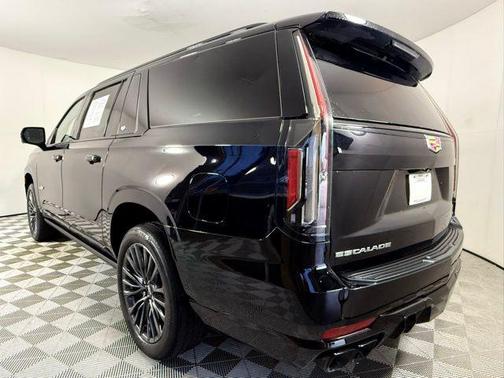 2023 Cadillac Escalade ESV V-Series