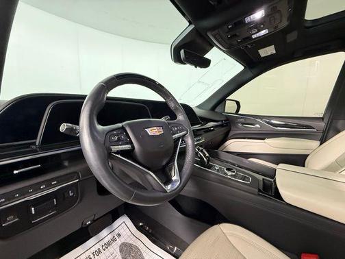 2024 Cadillac Escalade Sport