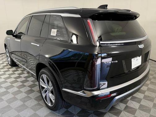 2026 Cadillac VISTIQ Luxury