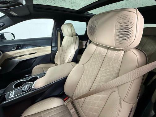 2025 Cadillac LYRIQ Luxury w/1SE