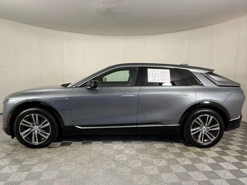 2023 Cadillac LYRIQ Luxury