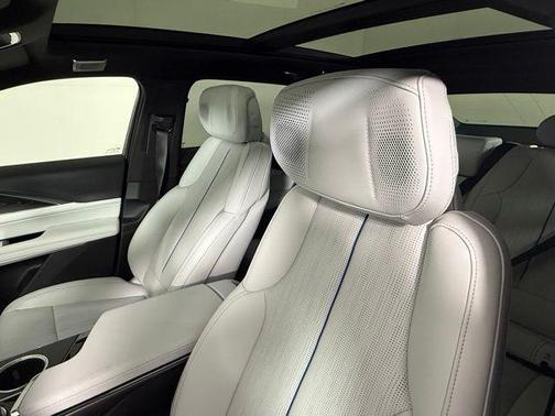 2026 Cadillac LYRIQ Premium Sport