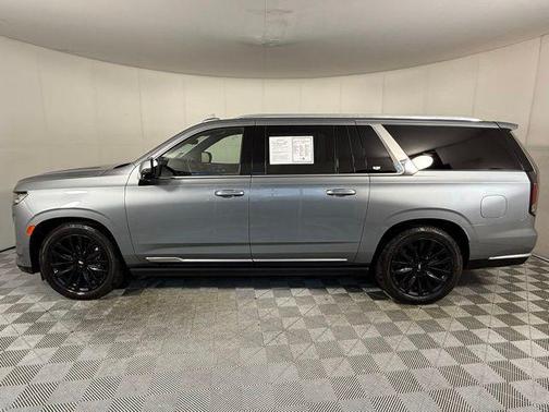 Argent Silver Metallic 2023 Cadillac Escalade ESV Premium Luxury