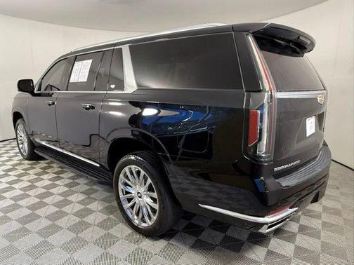 2023 Cadillac Escalade ESV Premium Luxury