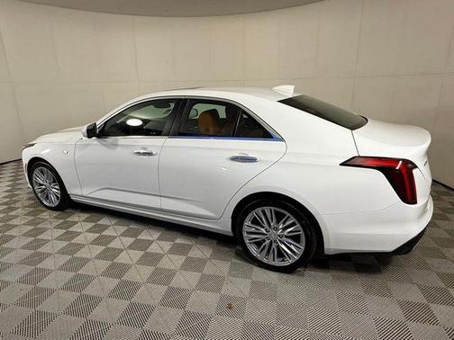 2025 Cadillac CT4 Premium Luxury
