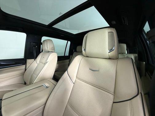 2021 Cadillac Escalade ESV Premium Luxury