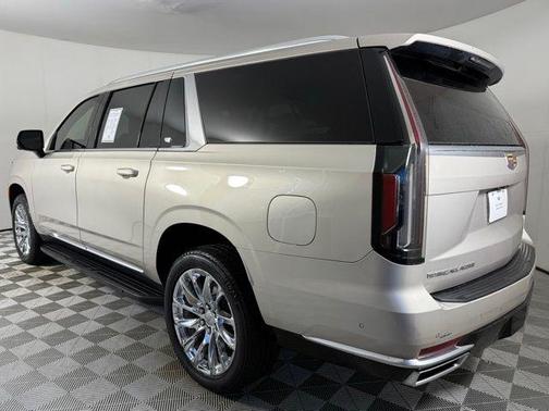 2021 Cadillac Escalade ESV Premium Luxury