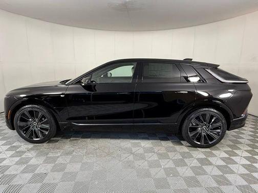 2025 Cadillac LYRIQ Sport w/1SK