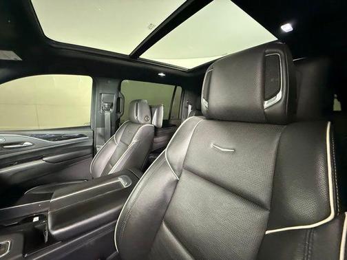 2021 Cadillac Escalade ESV Sport