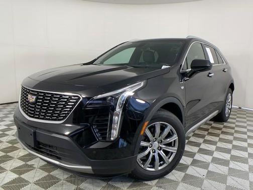 Photo 2 of 28 of 2019 Cadillac XT4 Premium Luxury