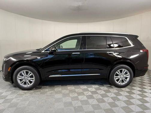 2025 Cadillac XT6 Luxury FWD