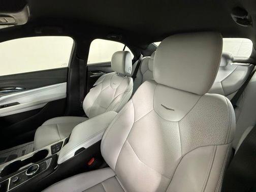 2022 Cadillac CT4 Premium Luxury