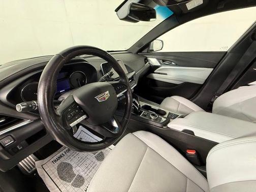 2022 Cadillac CT4 Premium Luxury