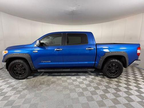 2017 Toyota Tundra SR5