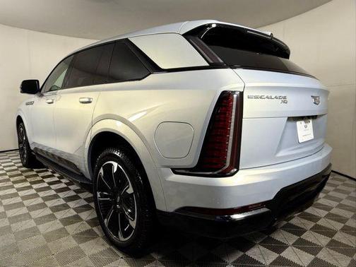 2025 Cadillac Escalade Sport