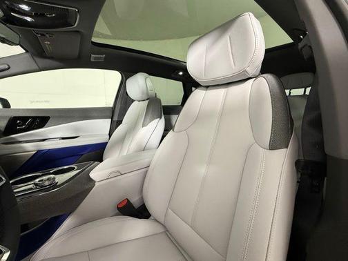 2025 Cadillac OPTIQ Luxury