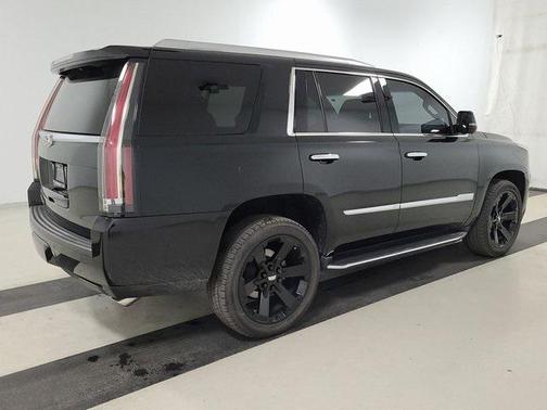 2019 Cadillac Escalade Luxury