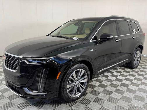 2025 Cadillac XT6 Premium Luxury FWD