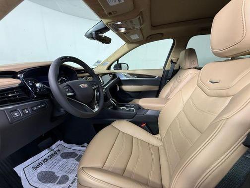 2025 Cadillac XT6 Premium Luxury FWD