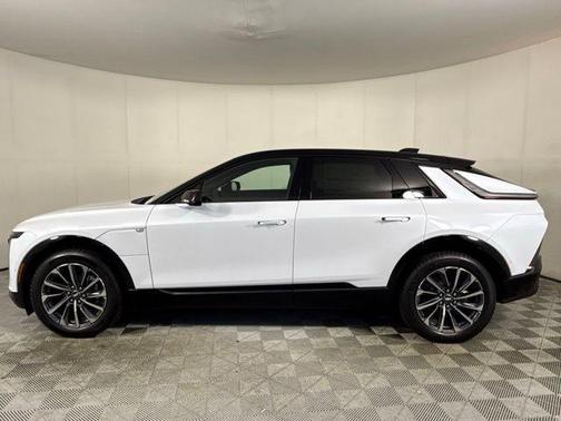Vibrant White Tricoat 2026 Cadillac LYRIQ Sport