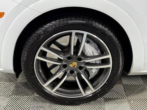 2020 Porsche Cayenne Turbo