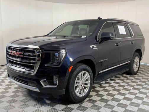 2022 GMC Yukon SLT