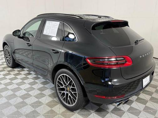 2018 Porsche Macan Base