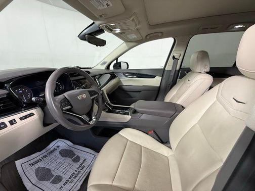 2022 Cadillac XT6 Premium Luxury AWD